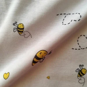 پارچه تریکو طرح زنبور و قلب