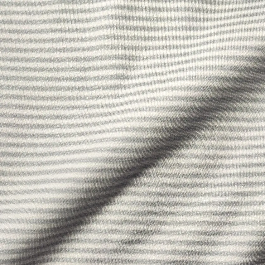 پارچه تریکو طرح راه راه ریز طوسی روشن